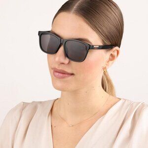Gucci Women Sunglasses Black Grey Anti-Reflective Square GG0746S LOGO 001 NEW